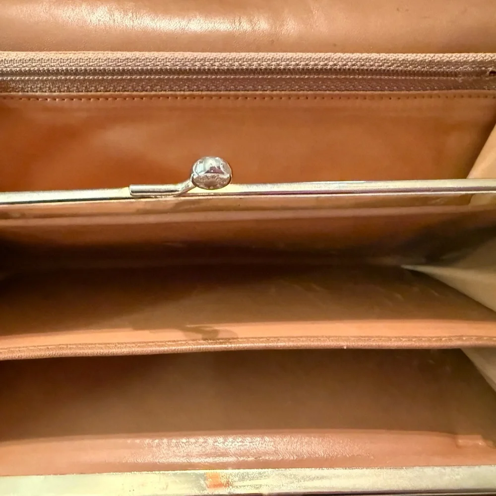 Authentic Celine Macadam Long Kiss Lock Wallet - Picture 16 of 16